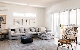 Romantic Retreat In Mornington Peninsula Heartland